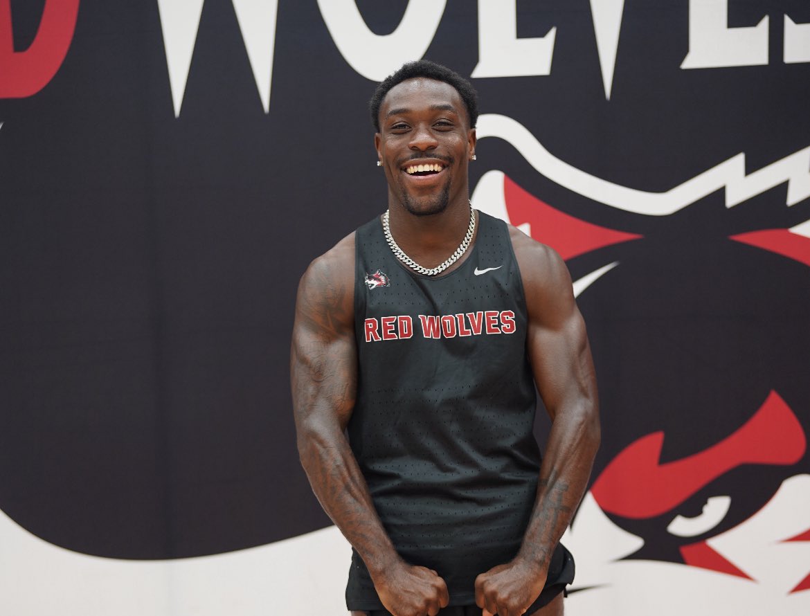 Deandre Hall tweet media