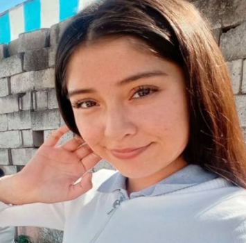 Valentina Esmeralda Beatríz Mérida tiene 16 años, desapareció el 16/8/25 en Alto Comedero, San Salvador de Jujuy. Es delgada, altura 1,62. Vestía campera, pantalón jean celeste y zapatillas blancas. Por favor compartir y avisar #Urgente☎️388-6828607, o 911

 #AltoComedero #Jujuy