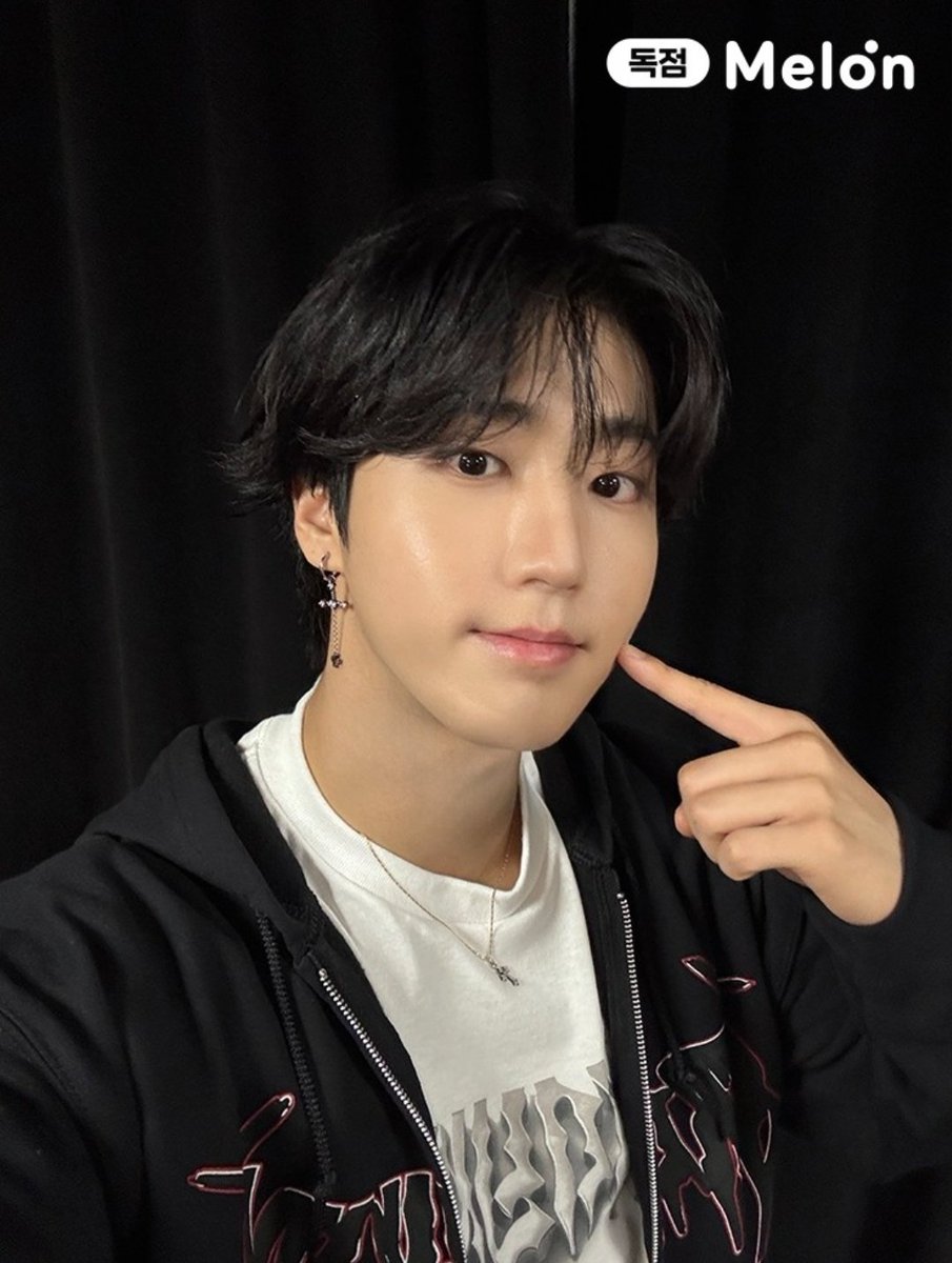 ldoolsetnet's tweet photo. KARMA 멜론 독점컷 #한 🤍 https://t.co/FRC2b5jjen