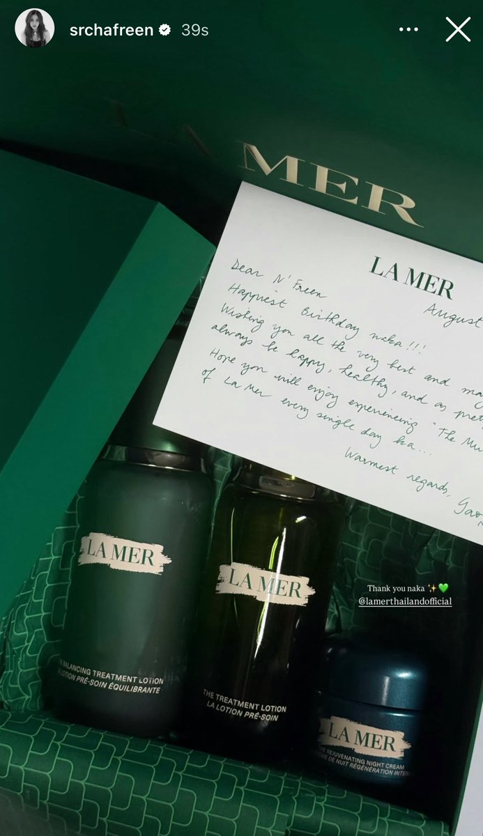 NEERF0808's tweet image. ของขวัญวันเกิดจาก La Mer ✨💚

#LaMerxFreen #LaMer
#LaMerBalancingTreatmentLotion
#ClarityFromWithin #LaMerThailand
#srchafreen #GIRLFREEN