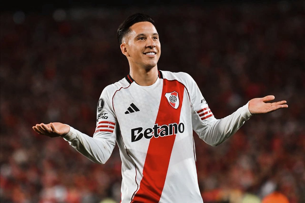 SebadriussiOk's tweet photo. Nos vemos en cuartos!❤️🤍🤷🏽‍♂️⚽️ https://t.co/sSXhVeWnnf