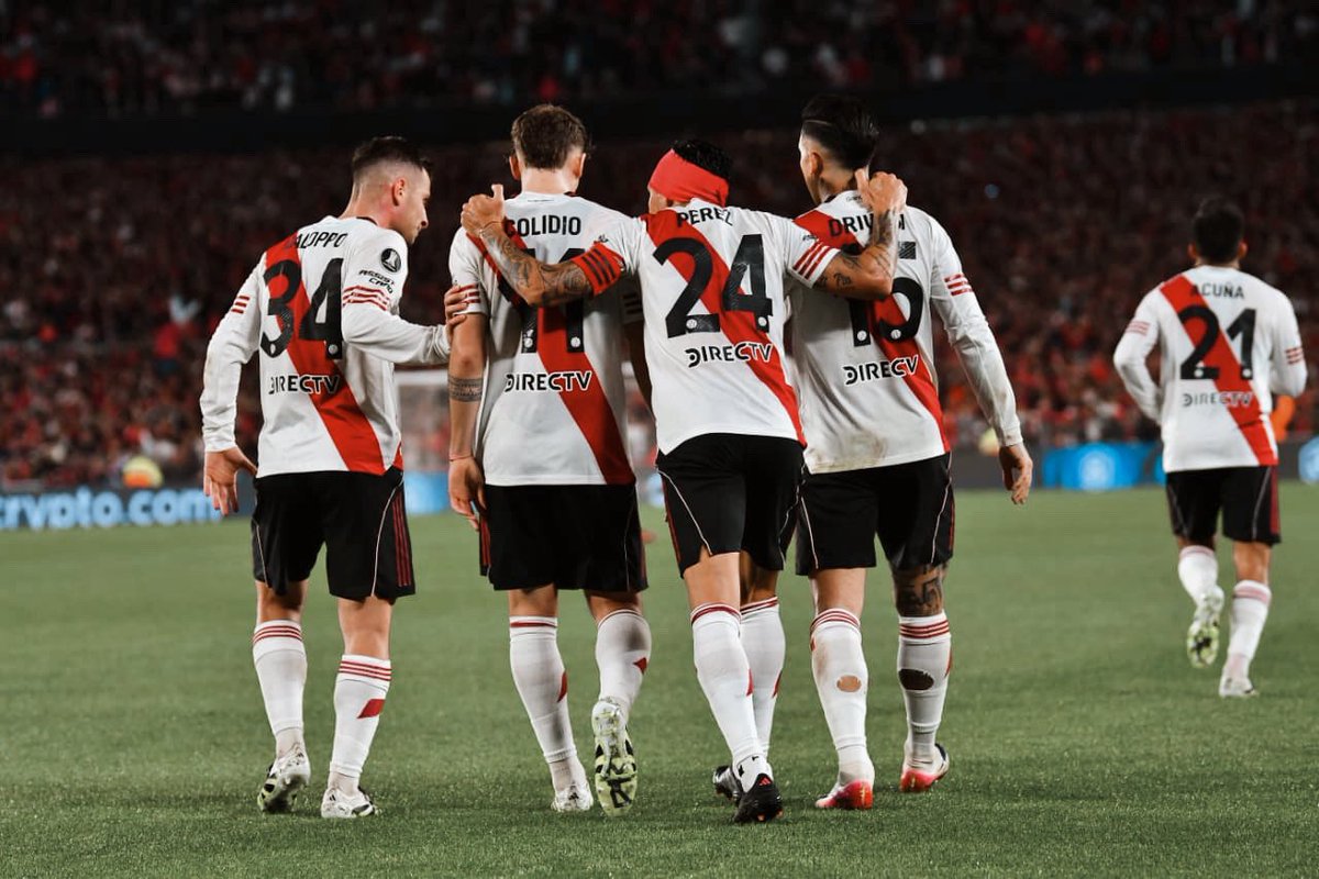 SebadriussiOk's tweet photo. Nos vemos en cuartos!❤️🤍🤷🏽‍♂️⚽️ https://t.co/sSXhVeWnnf