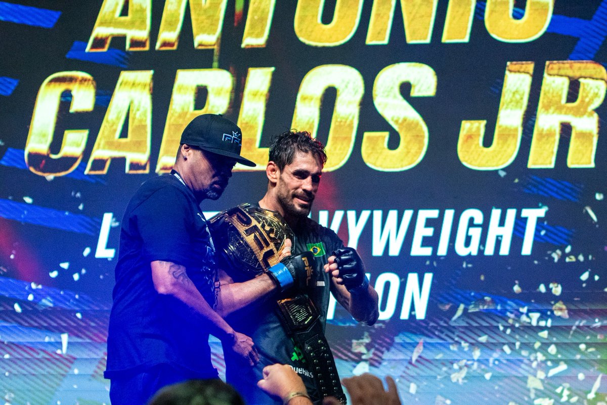 PFL: Cara de Sapato amassa americano e leva bicampeonato dlvr.it/TMcxCG