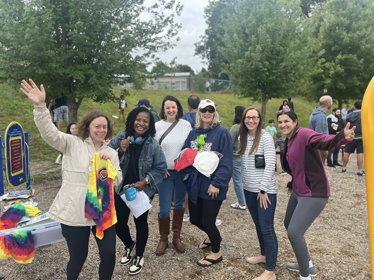 Luce Elementary School tweet media