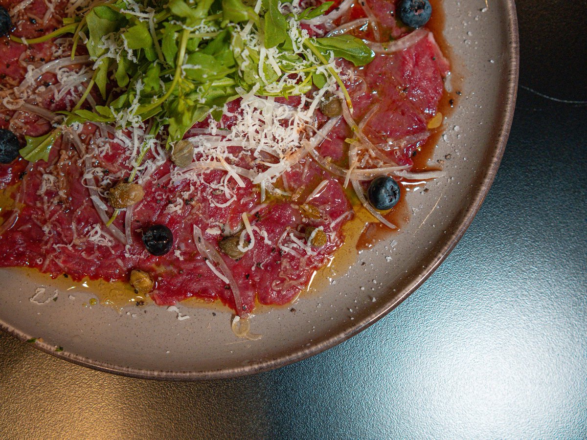 📍Mâcon. Un lugar para disfrutar de una cocina de altura. 😎
Santiago tiene un nuevo motivo para brindar. 🥂