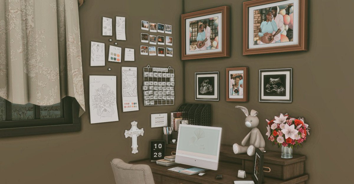 i love how much they cherish family photos 🥺