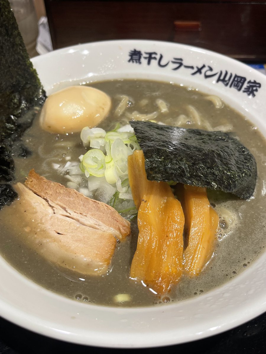 選ばれし居住地に住む者しか食べられないニボ岡家