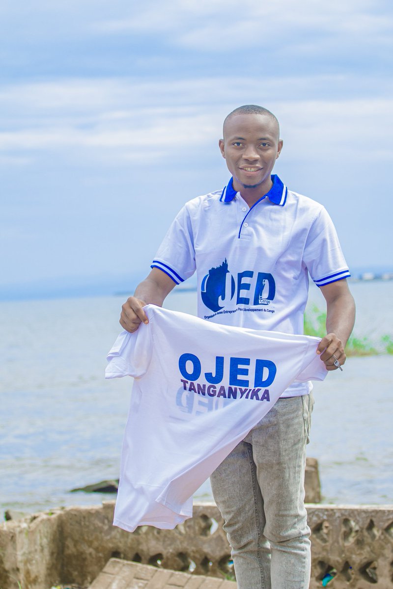juniorkase64447's tweet photo. Le coordonnateur de l'OJED

TANGANYIKA 
Présente ses meilleures visibilités
@GraceKutino 
@Provtanganyika 
@OJEDcongo 
@bussa_jessica https://t.co/M8JIhQbKan