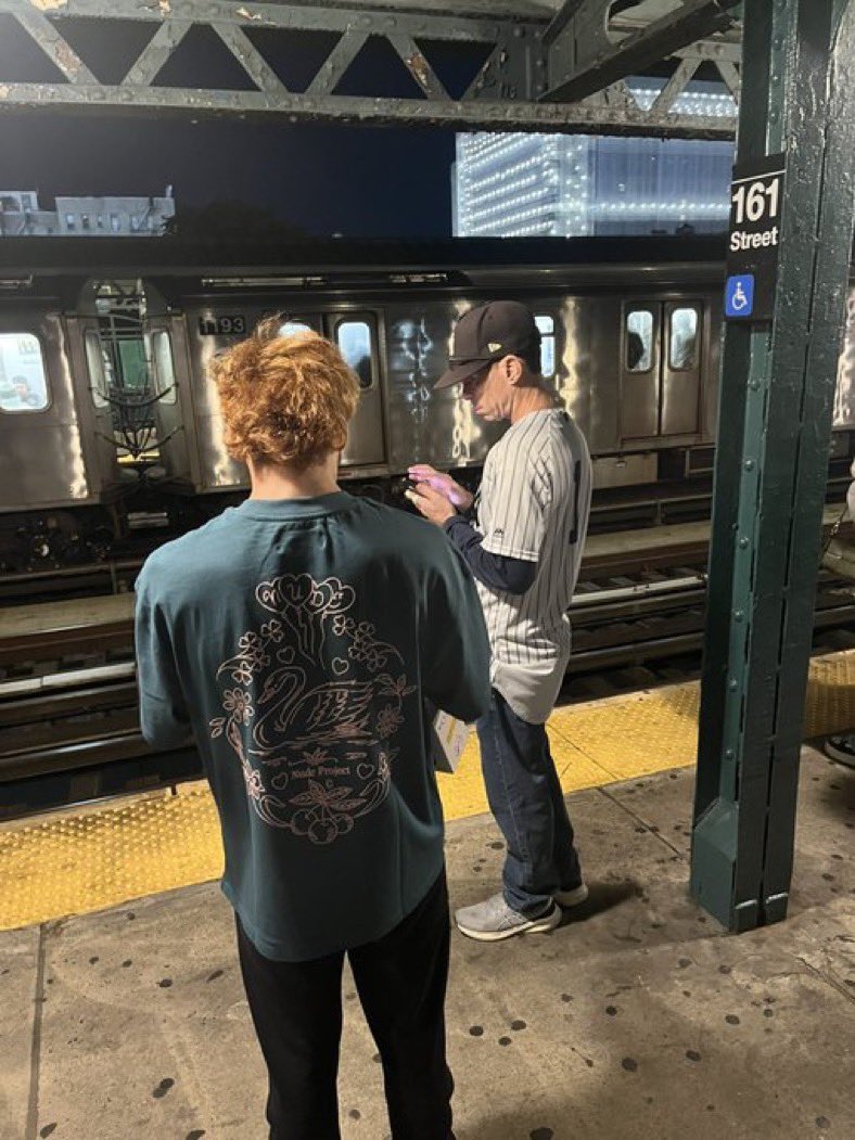 KutterIsKing's tweet photo. LONG WAIT FOR THAT TRAIN ROLL CALL BOY??? 😭😭😭 https://t.co/QkfWZFEH12