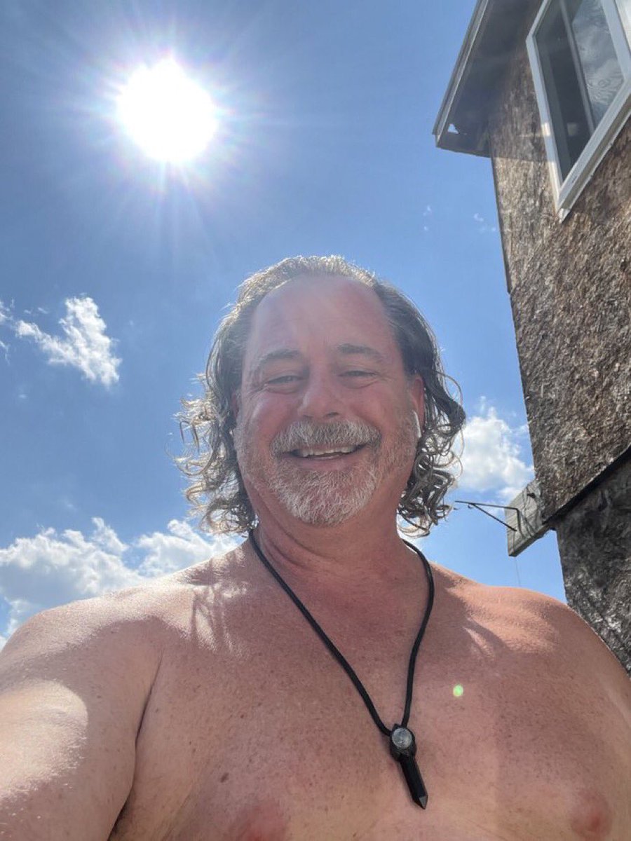 CraigH032's tweet image. Little hot