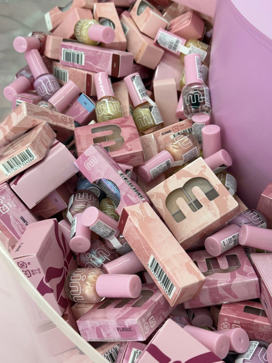 【🎀minum POPUP in harajuku🎀】

本日17:00-19:00(最終受付18:30) POPUP開催🍒✨️ 

詰め放題イベントも準備しております！💗
※17:00から整理券を配布し、順にご案内致します。

minumスタッフ 一同お待ちしております♬.*ﾟ