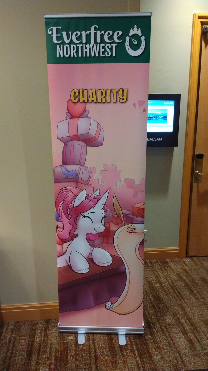 HerbieKick's tweet photo. Looks like we got some amazing artwork on display at @EverfreeNW 2025 this year!
#EFNW2025 #everfreenw #mlp #mylittlepony https://t.co/XStZl84Ogx