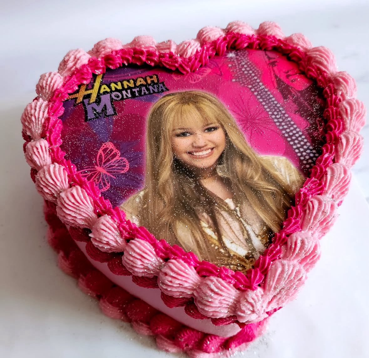 acervo hannah montana tweet media