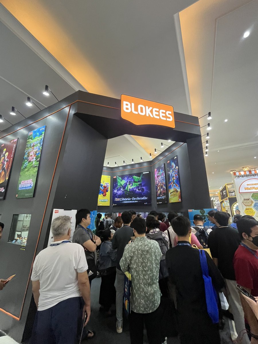 Adorable! #Blokees #BlokeesIBTE <a href="/BlokeesOfficial/">BLOKEES.OFFICIAL</a>