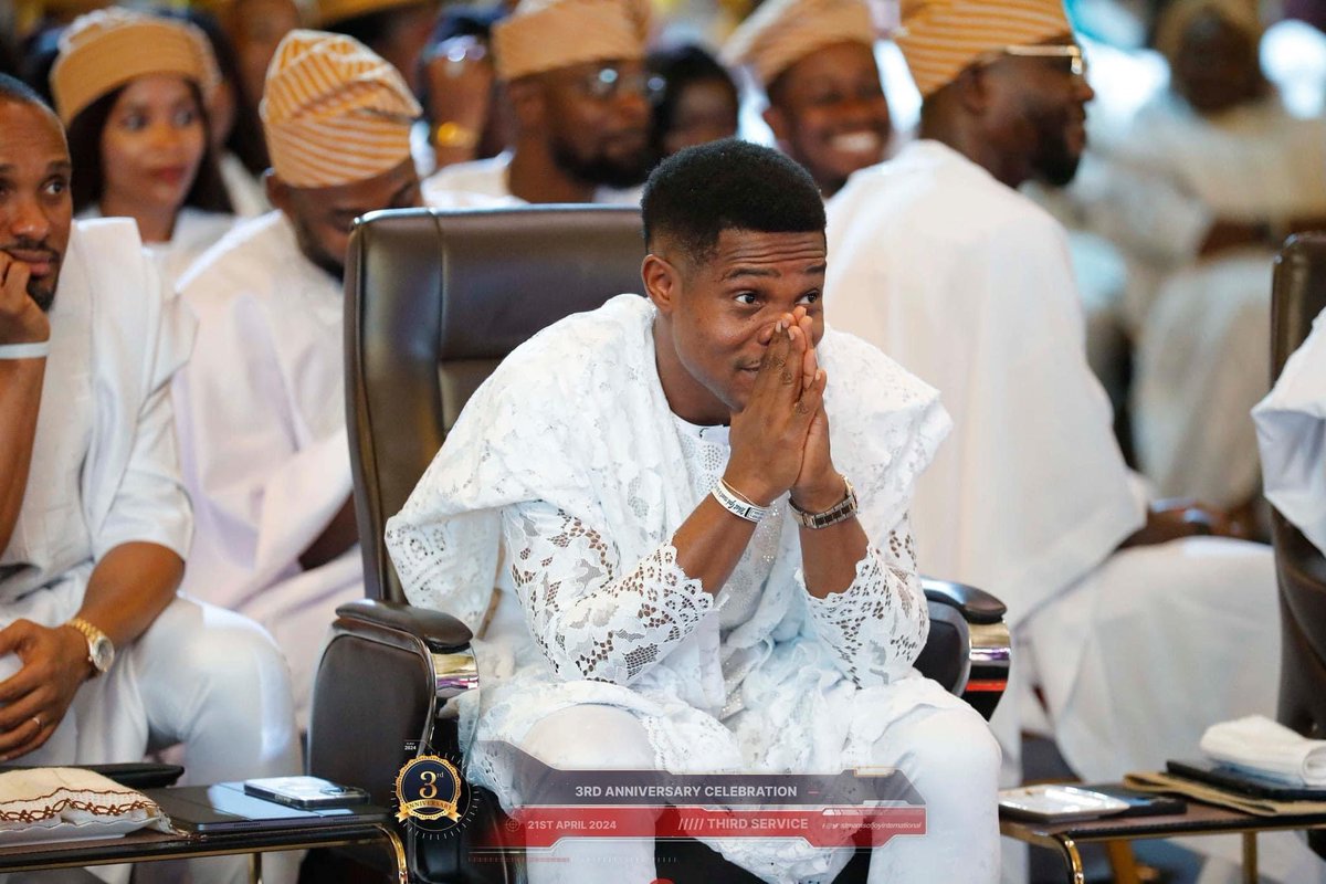 kohrdt8's tweet photo. @opoji1stson Happy birthday sir, you have raised armies for God,you have taught us how to pray,you are truly God sent to this generation and may the oil on your end never run dry amen🙏🏻 happy birthday papa https://t.co/fLZc3aBhBx