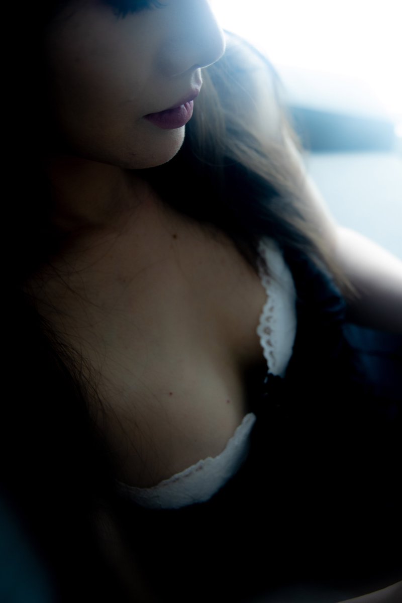 男人其实看到胸大的女人.都会有原始的冲动
PHOTO:@Xphoto2000
#人像摄影 #私拍 #私房约拍 #私房写真
@Fengsiyuan

@wqganenshi_

@tbzt2024

@007share https://t.co/tSXO7okhBp