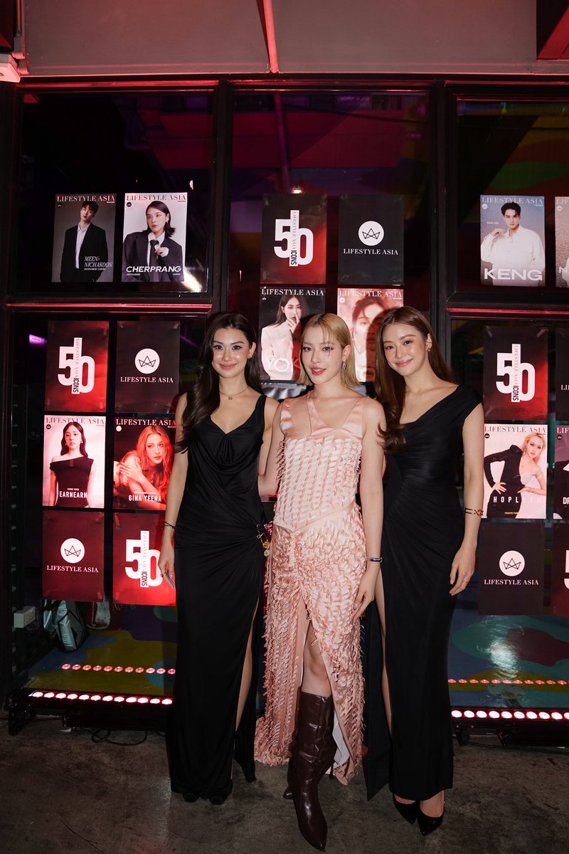 yeenasfc's tweet image. แหล่งรวมความสวยสาวๆตึกเตย #33 อยู่ตรงนี้คร่า😊 Angel team🧚‍♀️🪽โซจึ้งงงง ว้าวซ่าส์สุดสุด #GOLM 😝🫢✨
งาน  Lifestyle Asia 50 Icons💥 19.08.25

CR:: 📸 @yeenasfc 🧡😍

#GINAXLSA50ICONS
#LSA50ICONS 
#LifestyleAsiaTH 
#จีน่าซาลาส 
#yeenasalas