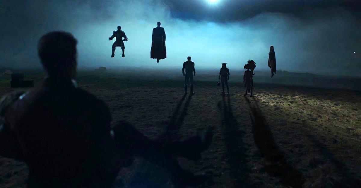 _DRAKEHERNANDEZ's tweet image. #PeacemakerSeason2  is packed with surprises and cameos, Hopefully the Masked Beauty #Shadowline gets to shine with her new Super Friends!!👀✨

Just a joke edit — been a while since I dropped a Shadowline meme 😅