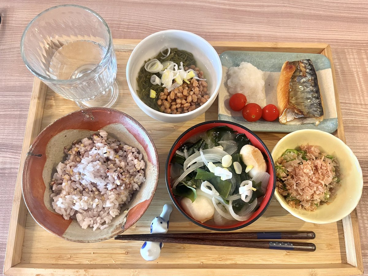 夫は一緒に住み始めてから健康診断の数字全部A判定になったし痩せてニキビも減ったから、私のご飯食べたらみんな健康かつ綺麗になれる説ある。