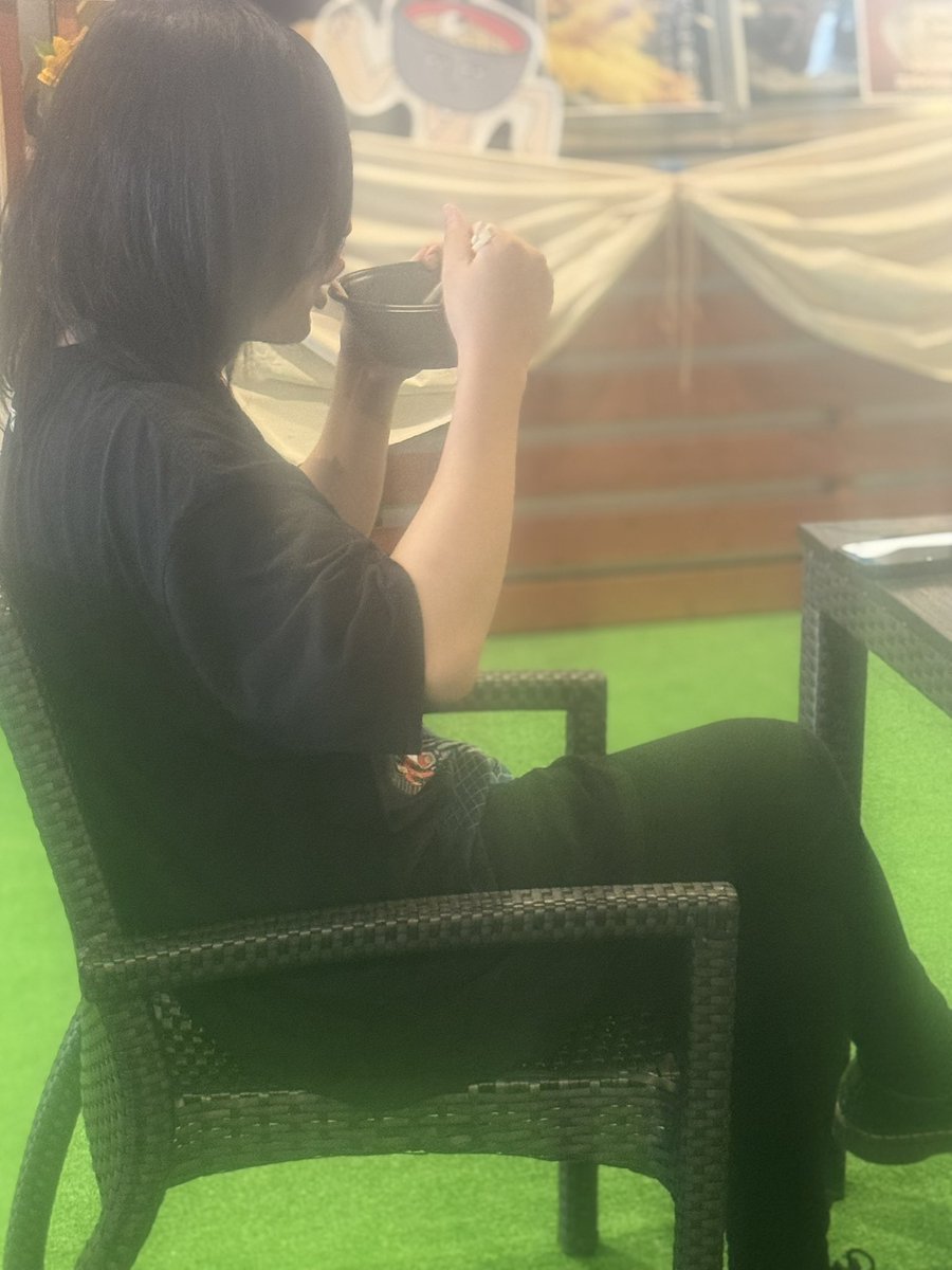 pipipi_morilyn's tweet image. #ワイバン
ありがとうございましたー!
スペシャル助っ人は
事務所の大先輩、NAOKIさん
同世代の同じ髪型、萌々子さん!
強力なお二人とお馴染み560さんに力を借りて
楽しくらやせてもらいました😌❤️🔥
晴れて良かったね〜🔆