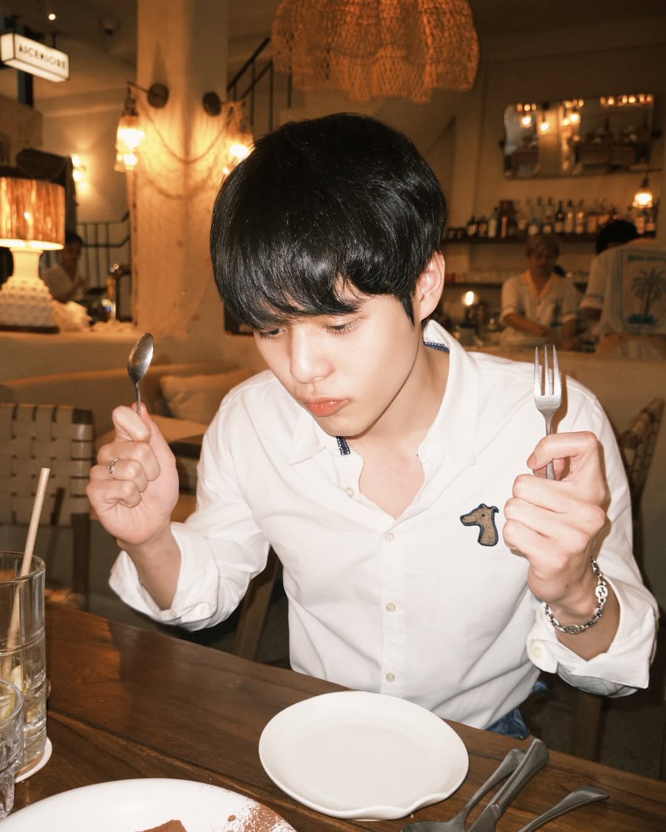 #OhmPoon some tweet au

— Teman Daddy

"Day 2 PDKT Poon sama Teman Daddy"

©metastven