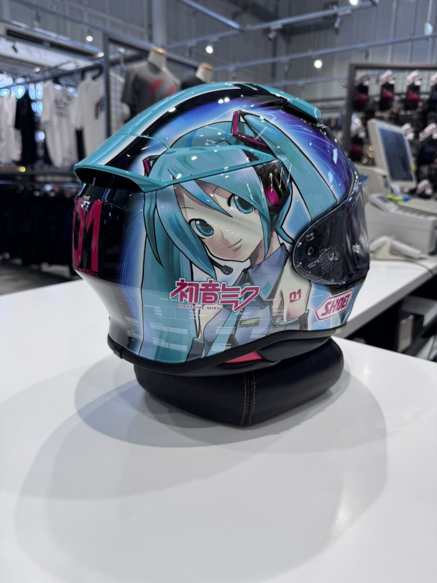 専用です♥️♥️ 〻〻 今季は大好きなツイードたくさん出てて嬉しい🤤 他にも