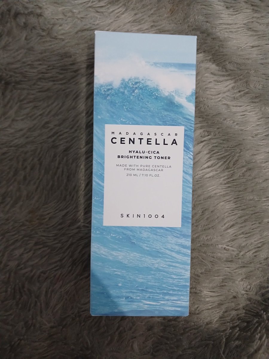 matchalahhhh's tweet photo. @unicelounge new and segel beli di official store skin1004. hyalu cica brightening toner 65k free anter dpn kos https://t.co/MNo4WBk5f1