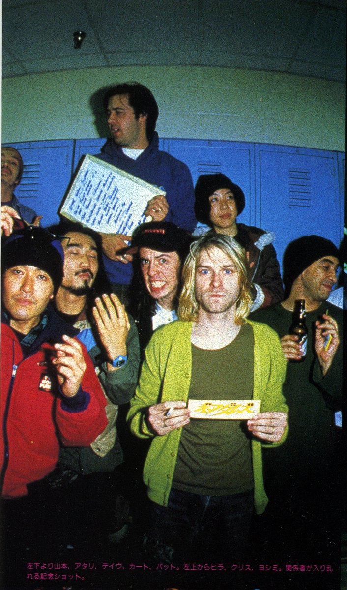 hourly kurt cobain (@hourly_cobain) on Twitter photo 