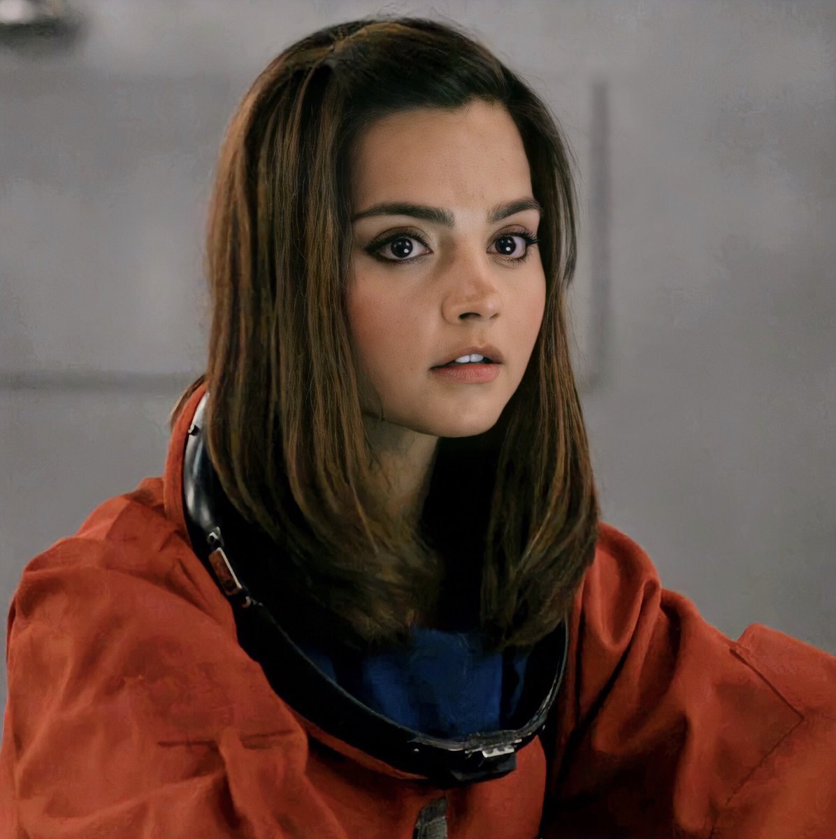 i know she’s stressed about maybe aborting the moon or whatever but she looks so beautiful