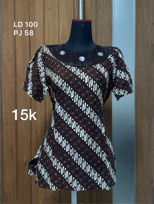 Guys batik murce masih good condi buat size s nih cuss bisa oren dan langsung kirim hari ini jugaa 💖🌷🌸🎀
