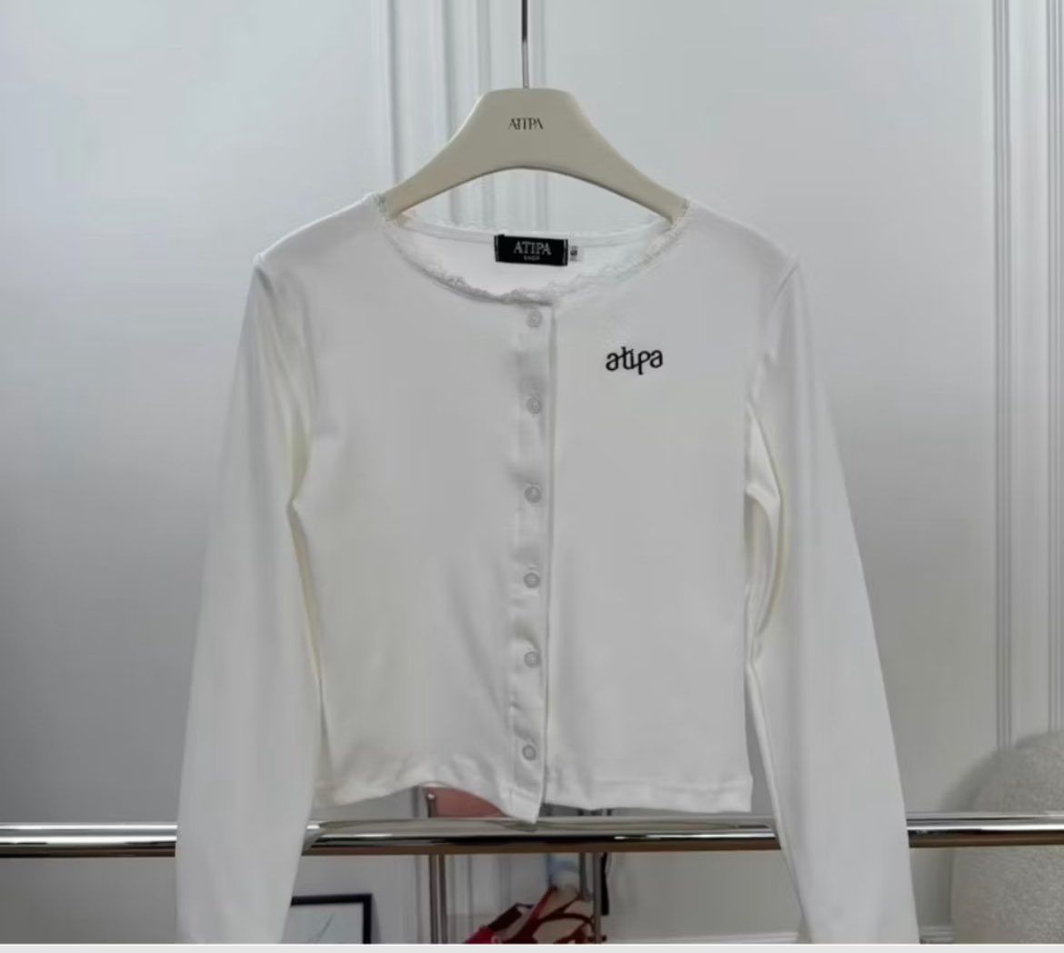 flower_storee's tweet photo. 🌷ส่งต่อเสื้อแขนยาว Atipa สีขาวออฟไวน์

🔖 𝙋𝙧𝙞𝙘𝙚 : 100 รวมส่ง (จาก 200+) 

🧸 S ใส่ได้

#เสื้อผ้ามือสอง #เสื้อมือสอง #โล๊ะตู้ #เสื้อมือ2 #เสื้อผ้ามือ2 #ส่งต่อเสื้อผ้ามือ2 #ส่งต่อเสื้อผ้ามือสอง #ส่งต่อเสื้อผ้า #เสื้อผ้ามือสองสภาพดี #ชุดนักศึกษา #เสื้อatipa https://t.co/mlW3898mhk