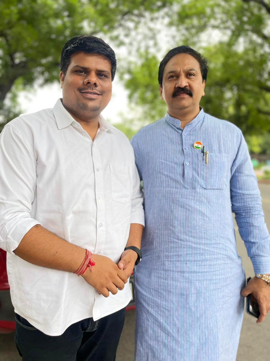 अखिल भारतीय अधिवक्ता परिषद के क्षेत्रीय संगठन मंत्री आदरणीय श्री <a href="/Shreeharib1/">Shreehari Borikar</a> जी भाईसाहब को जन्मदिवस की बहुत बहुत हार्दिक शुभकामनाएँ।