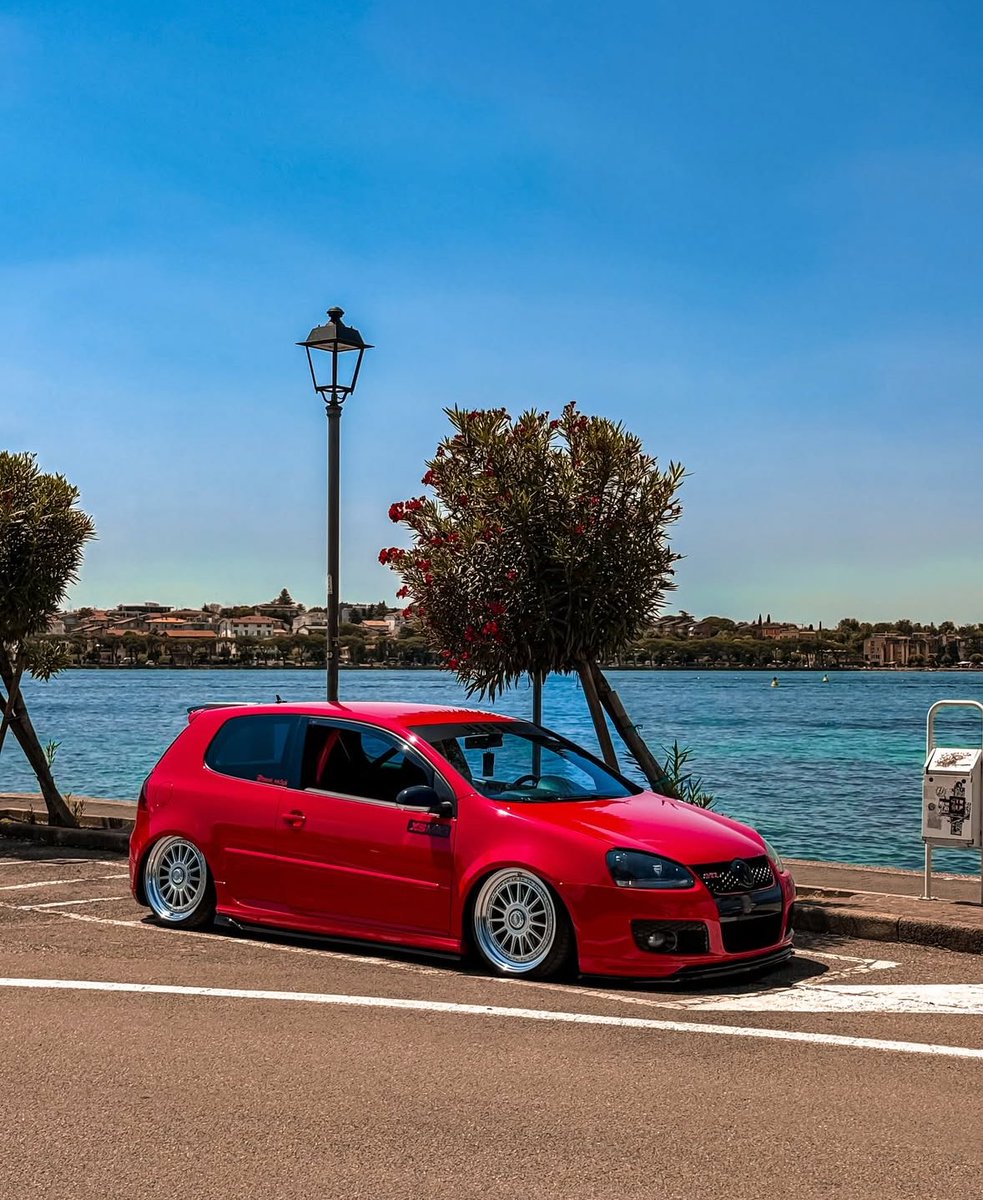 ❤️ 5Love 

#VW #Volkswagen #GTI #mk5 #VwGolf #Mk5GTI #RaffaWheels #Stanced #DubLife