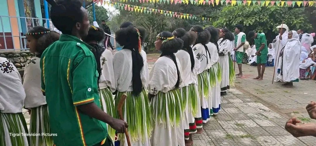 Goyteom37's tweet photo. Now: Ashenda festivity is celebrating in Tembien Abi Adi, Central #Tigrai.
Happy Ashenda festivity 👏👏
#ኣሸንዳ2017 #ኣሸንዳኣብትግራይ
#TigraiGirlsShine
#AshendaTigray2025 #Ashenda2025
#Ashenda4Peace
#Ashenda4Unity
#Ashenda4Hope
#Ashenda4UNESCO https://t.co/VHWr4PW2uq