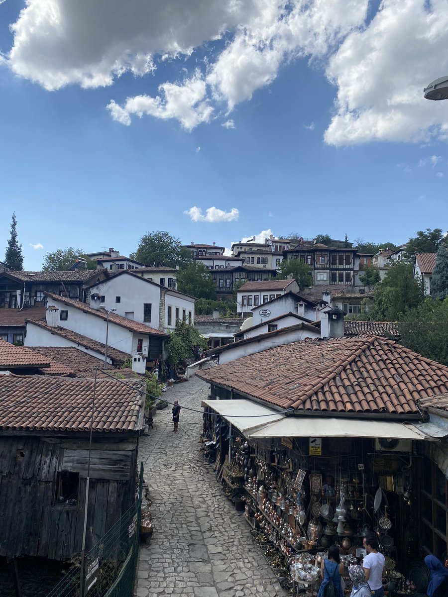 ubuntus9's tweet photo. Safranbolu🍂 https://t.co/oc52FYhjd7