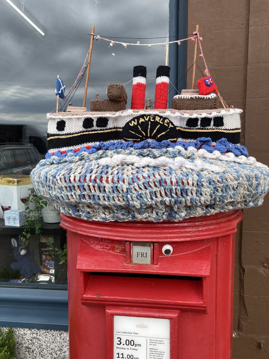 lindsay littleson tweet media