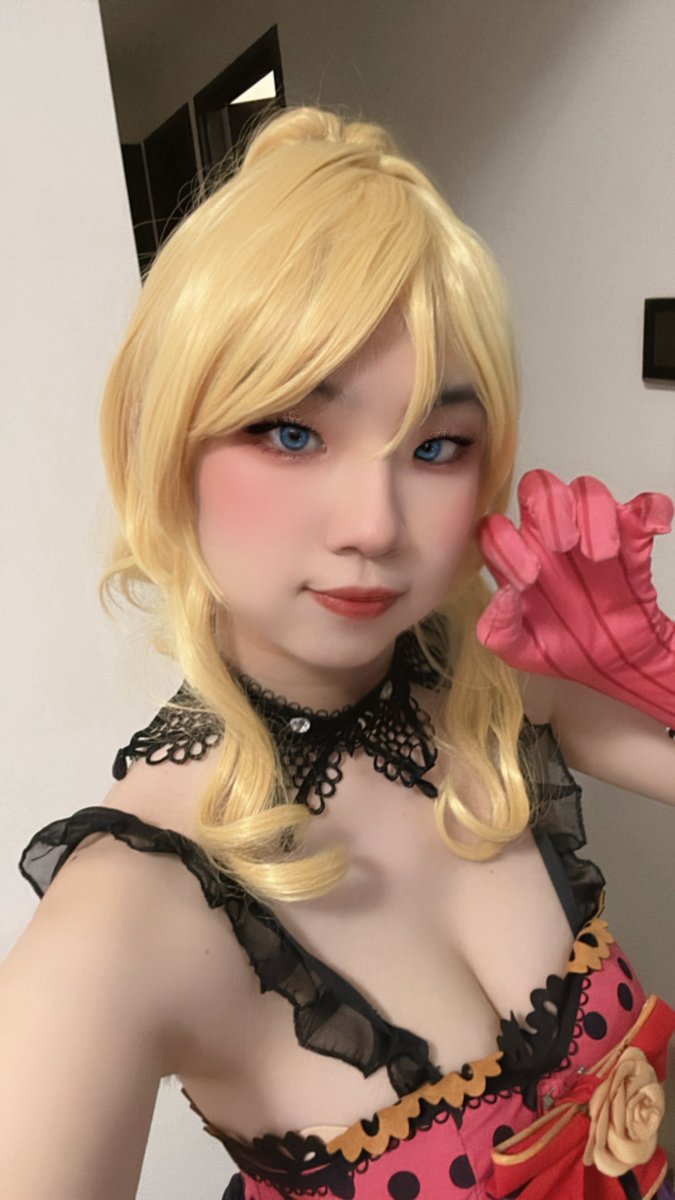 Hieri21536077's tweet photo. 😈
#lovelive #AyaseEli #絢瀨繪里 https://t.co/jimZQiuldU