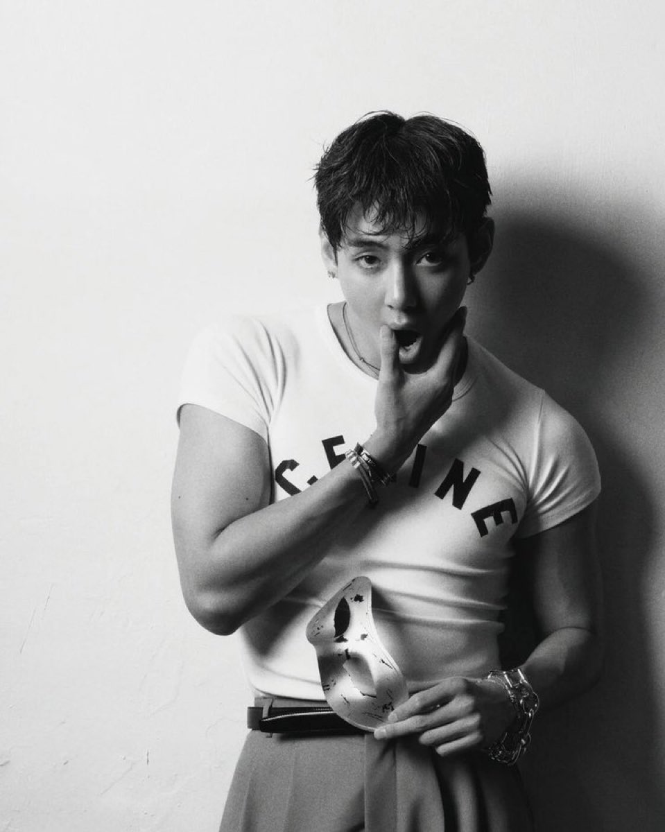 bblackjin's tweet photo. อมกกกกกกก คิมแททททททททท https://t.co/1kJT4typQE