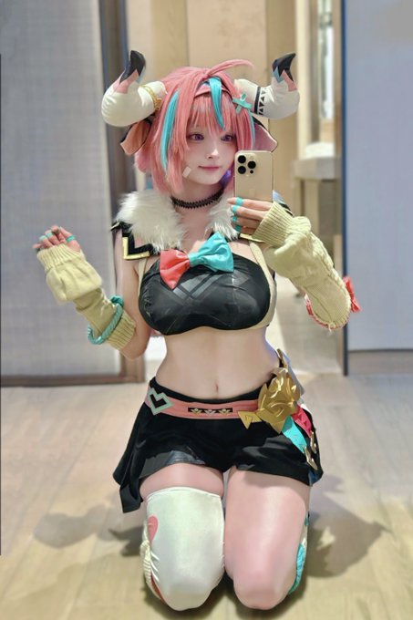 Twitterのコスプレ画像27
