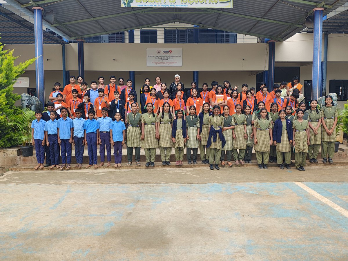 InventureK12's tweet photo. Entrepreneurship with Empathy #Inventurepreneurship 

What happens when entrepreneurship and empathy join hands? Our young Inventurepreneurs found out firsthand during their recent visit to Upgrade Government Model School - (SHS) Siddanahosahalli School. 
As part of our program, students visited the school to observe and identify areas for improvement. They dove right in, participating in the Independence Day-themed school assembly, sitting in on classes to understand the teaching methods, and playing games with the students to build rapport.