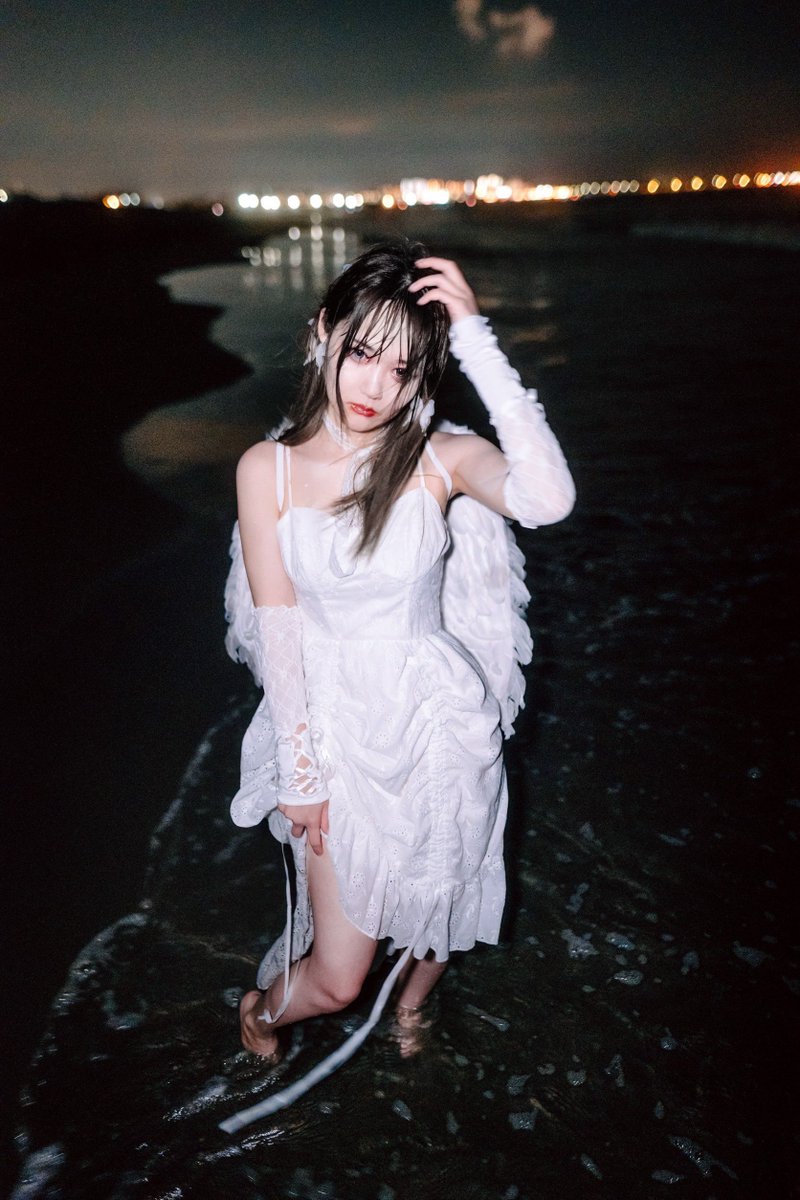 コムタン (@lovfate) on Twitter photo Dissolving into the Ocean
夜の海めっちゃ楽しかったのでまたやりたい Dissolving into the Ocean
夜の海めっちゃ楽しかったのでまたやりたい