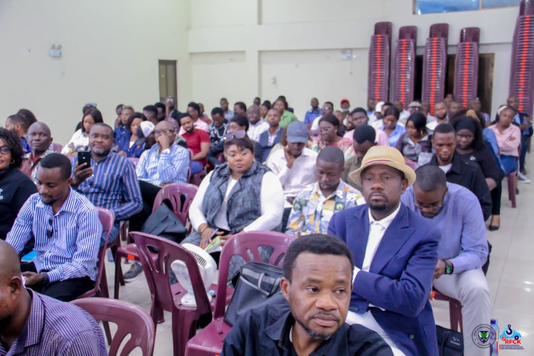 RfckKin's tweet photo. #RDC • #RFCK : Atelier de formation à la RFCK ce 22 août : lancement par le DG KASINZI MAFOLO Joseph.

Au programme : maîtrise du contrôle technique &amp; usage du nouveau logiciel conçu par l’ABS. 

🎯 Objectif : efficacité, traçabilité, et sécurité routière à Kinshasa. https://t.co/Cj9NkFByNV