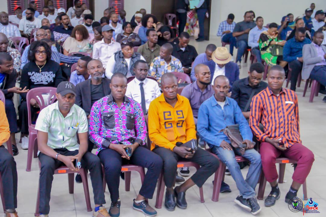 RfckKin's tweet photo. #RDC • #RFCK : Atelier de formation à la RFCK ce 22 août : lancement par le DG KASINZI MAFOLO Joseph.

Au programme : maîtrise du contrôle technique &amp; usage du nouveau logiciel conçu par l’ABS. 

🎯 Objectif : efficacité, traçabilité, et sécurité routière à Kinshasa. https://t.co/Cj9NkFByNV