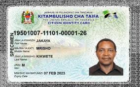 😀😀 Mpo? 
CCM oyee 🙄
Nchi hii imechezewa sana! Yaani tumekuwa bize na kampeni na kubanana na mawakala na matokeo kumbe kuna waya /switch 
Enhee! 
Mi nitarudi baadaye maana mambo ni mengi na kuna Novena pia 
Ila #NoReformsNoElection