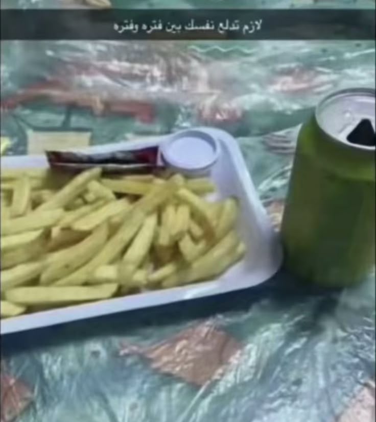 taqoo_rry's tweet photo. اليوم جمعة وتبي تدلع نفسك وتطلب غدا 😎؟ 

اطلب من جاهز بكود "RR" تجيك بسرعة لين باب بيتك تغدا ودلع نفسك وعليك بالف عافيه 🤩❤ https://t.co/SKS3XkIxYr