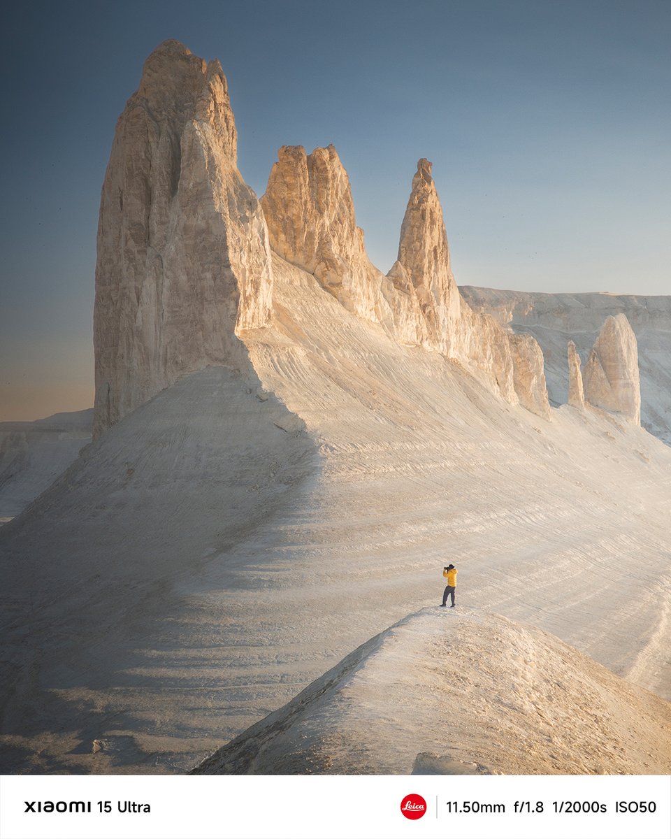 The grandeur of peaks, the scale of a lone explorer, frozen in a single frame.

Shot on #Xiaomi15Ultra. The art of the world, captured with Leica precision.

#ShotOnXiaomi #Xiaomi15Series #ThisIsIt