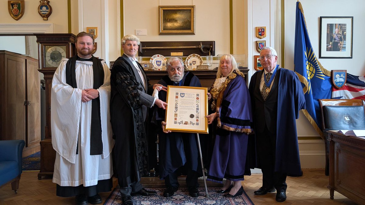 Preston Mayor tweet media