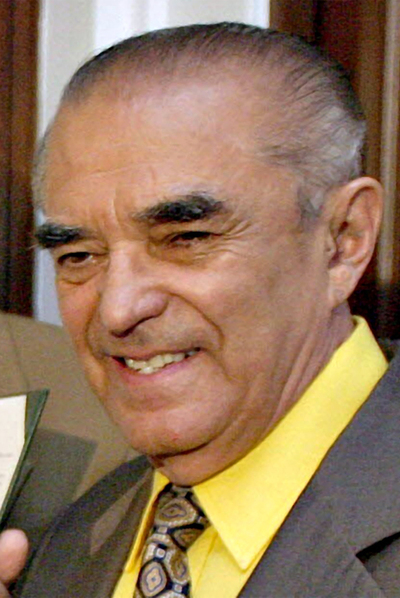 raulbrindis's tweet photo. #UnDiaComoHoy 22 de Agosto de 2011: Fallece el cantante y vocalista del trío #LosPanchos, Enrique Cáceres Méndez a los 77 años de edad. https://t.co/UOmCVpwYiU