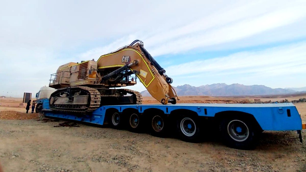 alienzgroup's tweet photo. The global logistics market will hit $16T by 2030. 📦🚢 At Alienz, we’re not just moving cargo — we’re moving with the future.
Call Us: +966 55 783 6697 | 💬 https://t.co/gMCClnPqnJ | 🌐 https://t.co/o48gsyY1J2 | ✉️ enquire@alienz-group.com
#LogisticsForTomorrow #AlienzLogistics https://t.co/AOAaHwZebI