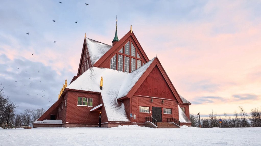 Avantgarde_Int. tweet media